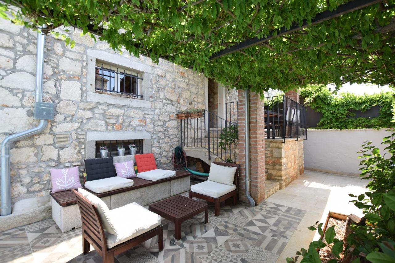 Saison Openning Prices Luxury Villa Nini With Fireplace, Private Pool, Bikes, Barbecue And Much More Пореч Экстерьер фото